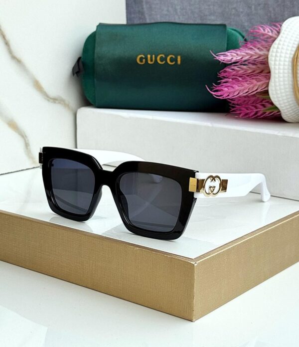 GUCCI SUNGLASSES WOMENS - Image 6