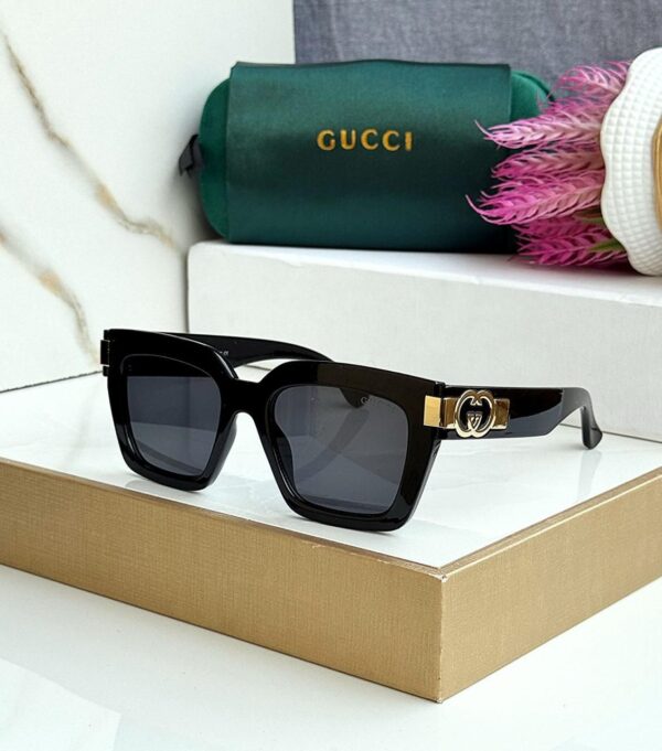 GUCCI SUNGLASSES WOMENS - Image 5
