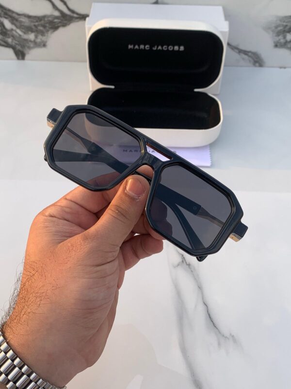 MARC JACOBS SUNGLASSES - Image 5