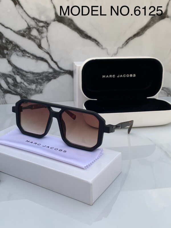 MARC JACOBS SUNGLASSES - Image 8
