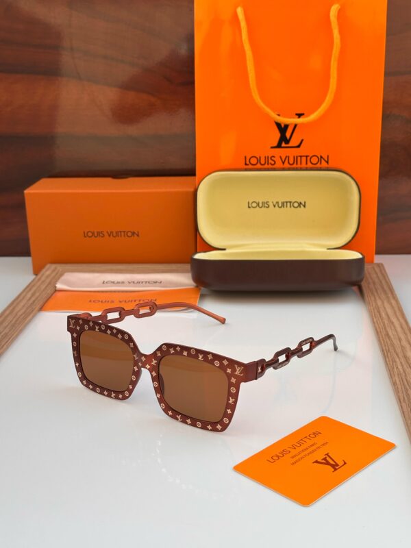 LOUIS VUITTON WOMEN SUNGLASSES - Image 5